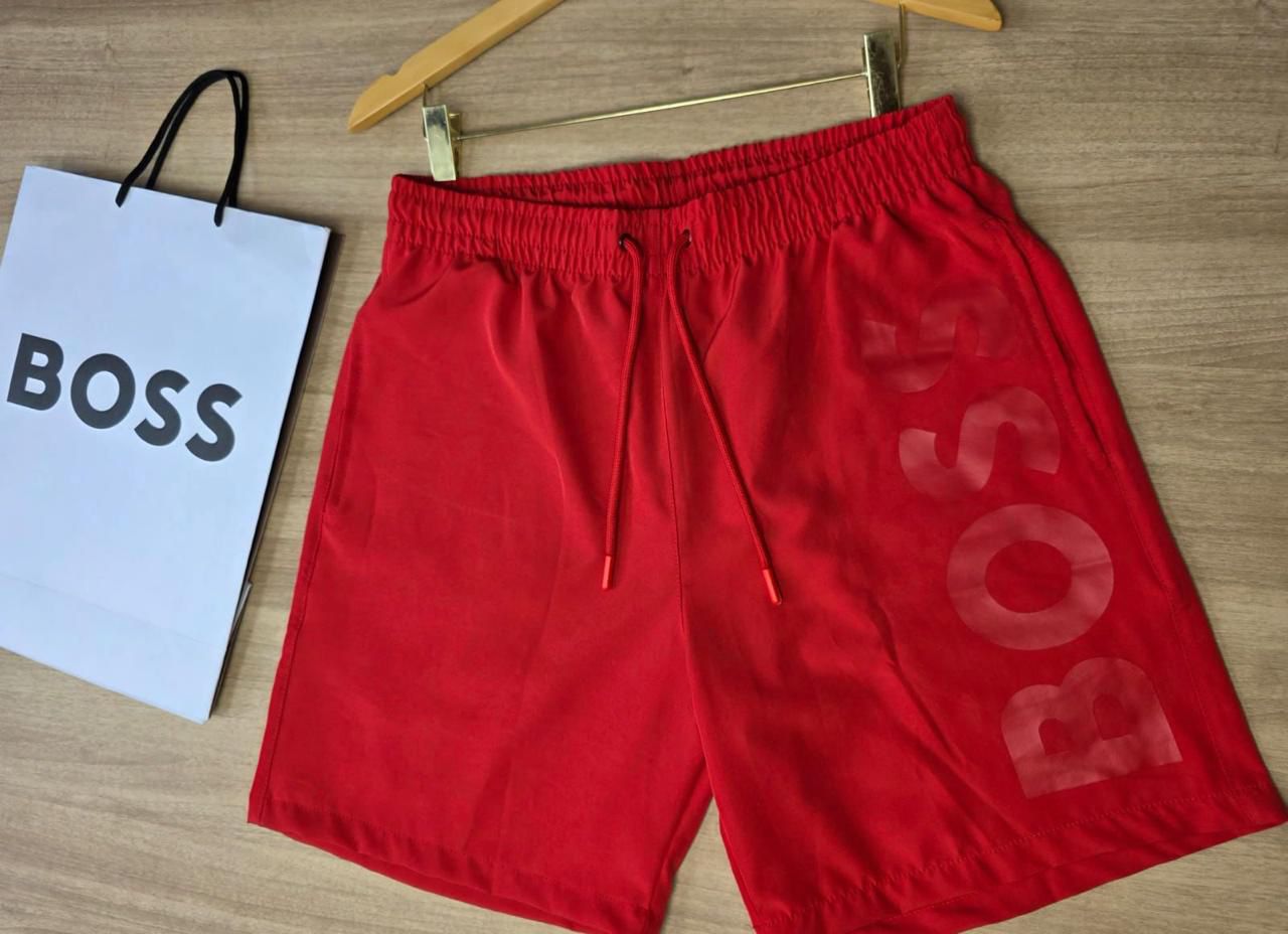 Bermuda Hugo Boss vermelha M